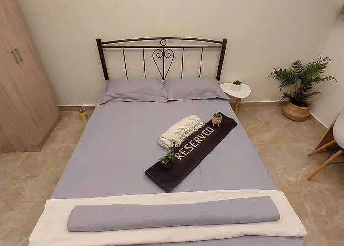 Apartament Budget To The Center 1